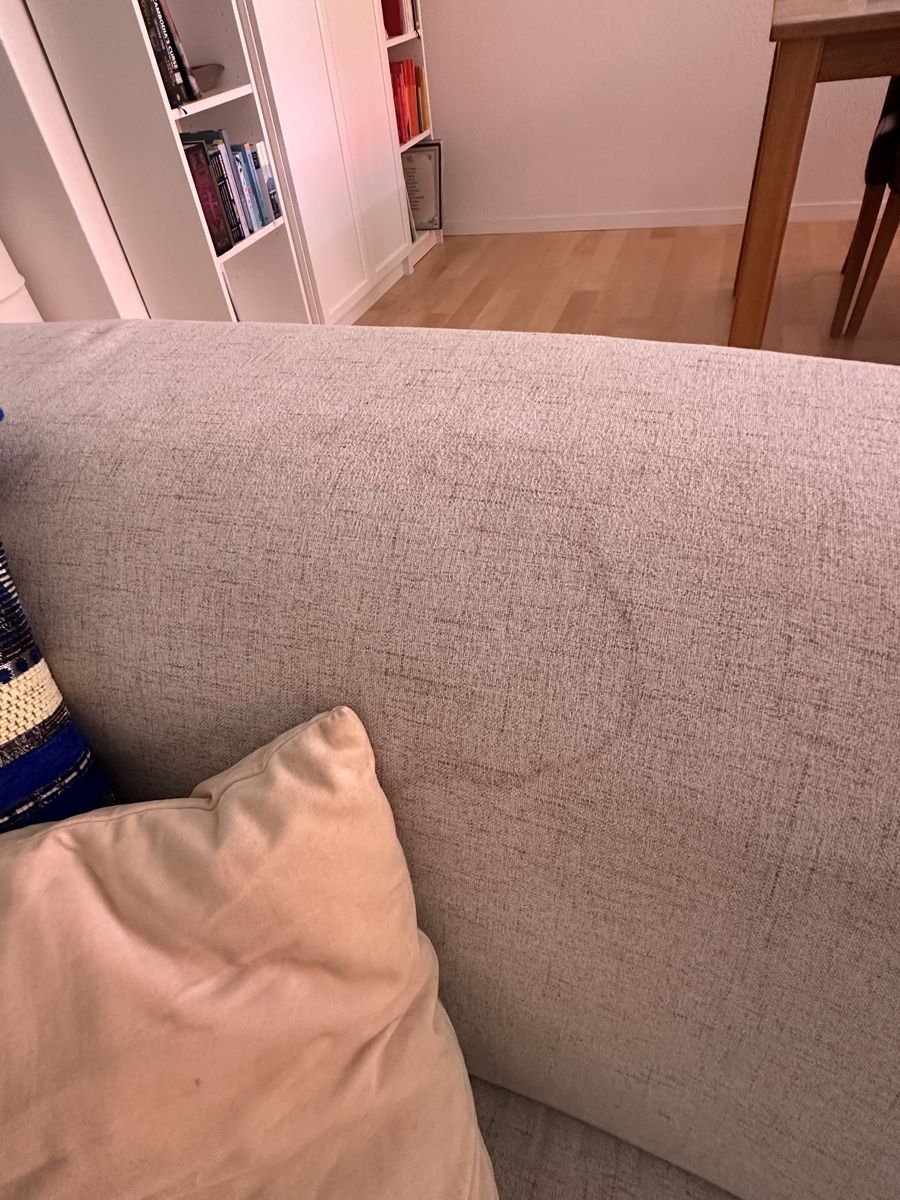 Beliani Sofas: Gebrauchtes Sofa KOSTENLOS – Gebraucht aus Zürich von deliahsdiary 3