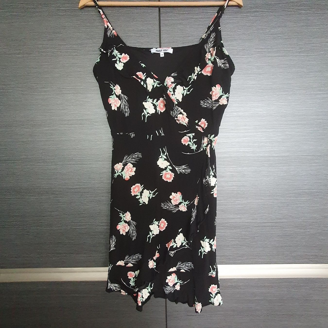 Vestiti: Kleid Grösse 40 – Usato da Römerswil LU venduto da cfm_j789 2