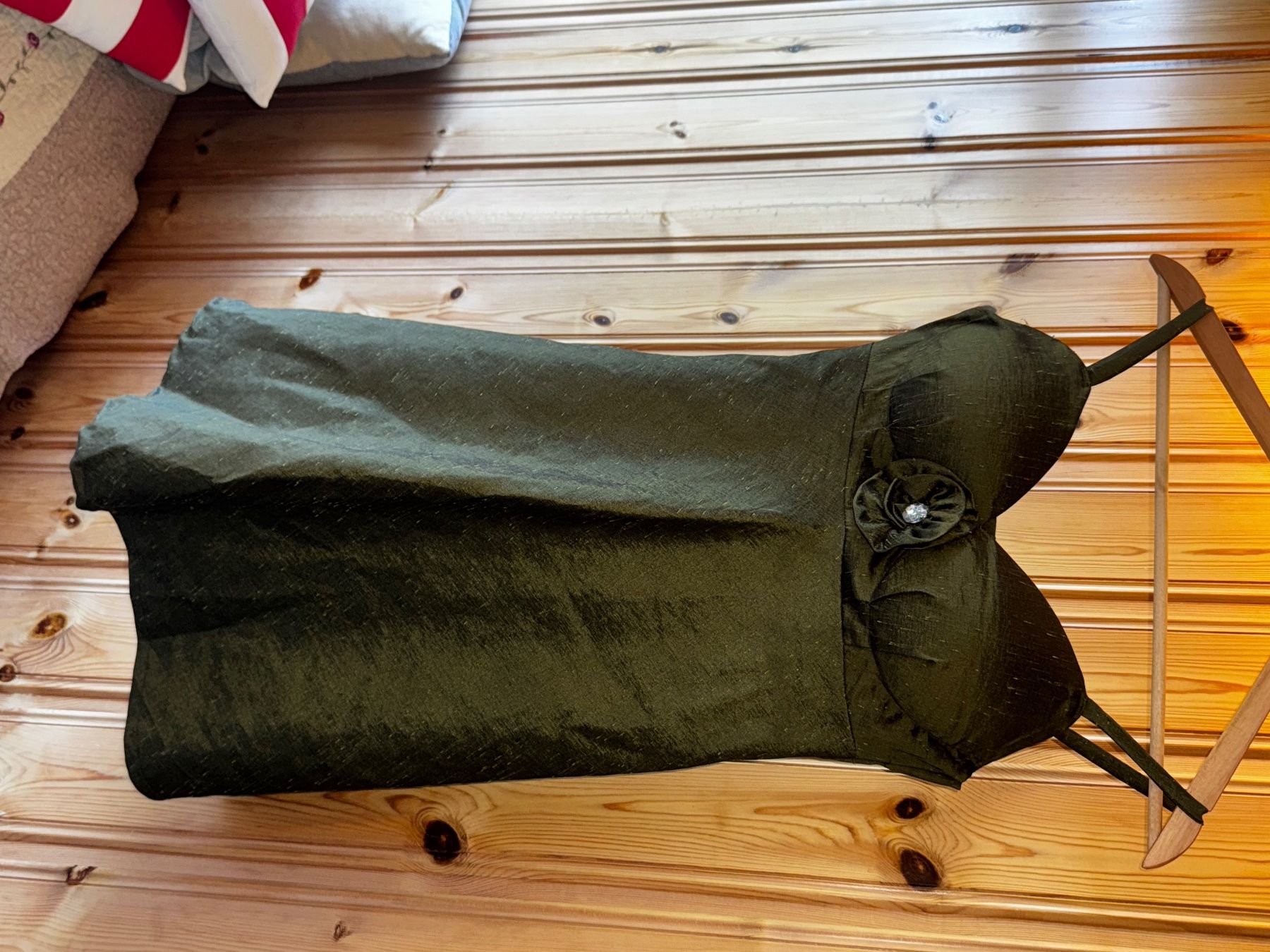 Kleider: Robe de soirée verte taille M – Gebraucht aus Ovronnaz von Etagne68 1