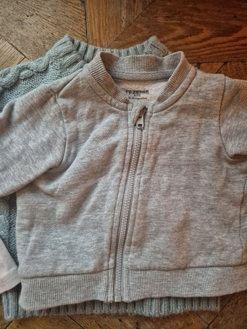Lotti & Set di vestiti: grosses Kleiderpaket Gr 62 mit süssen Sets/Basics – Usato da Zürich venduto da taisli1 2