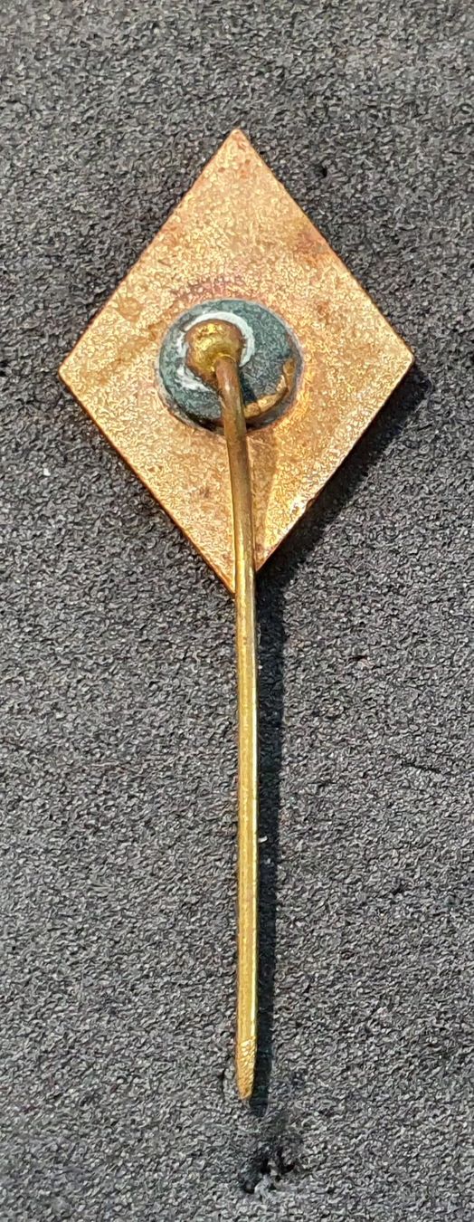 Plaquettes & Badges: W586 - Alte Anstecknadel   VFL oder JVL Logo – D'occasion à Reinach BL par Boston-Verkauf 2