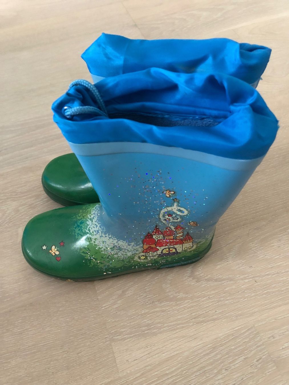 Scarpe per ragazzi: Gummistiefel von Giesswein  - Grösse 31 – Usato da Thalwil venduto da holoarte 3