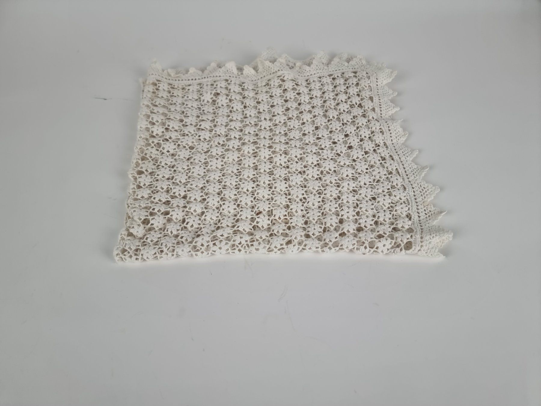 Sonstige Tischwäsche: Tischdecke weiss – Gebraucht aus Urtenen-Schönbühl von Restwert_Schoenbuehl 2
