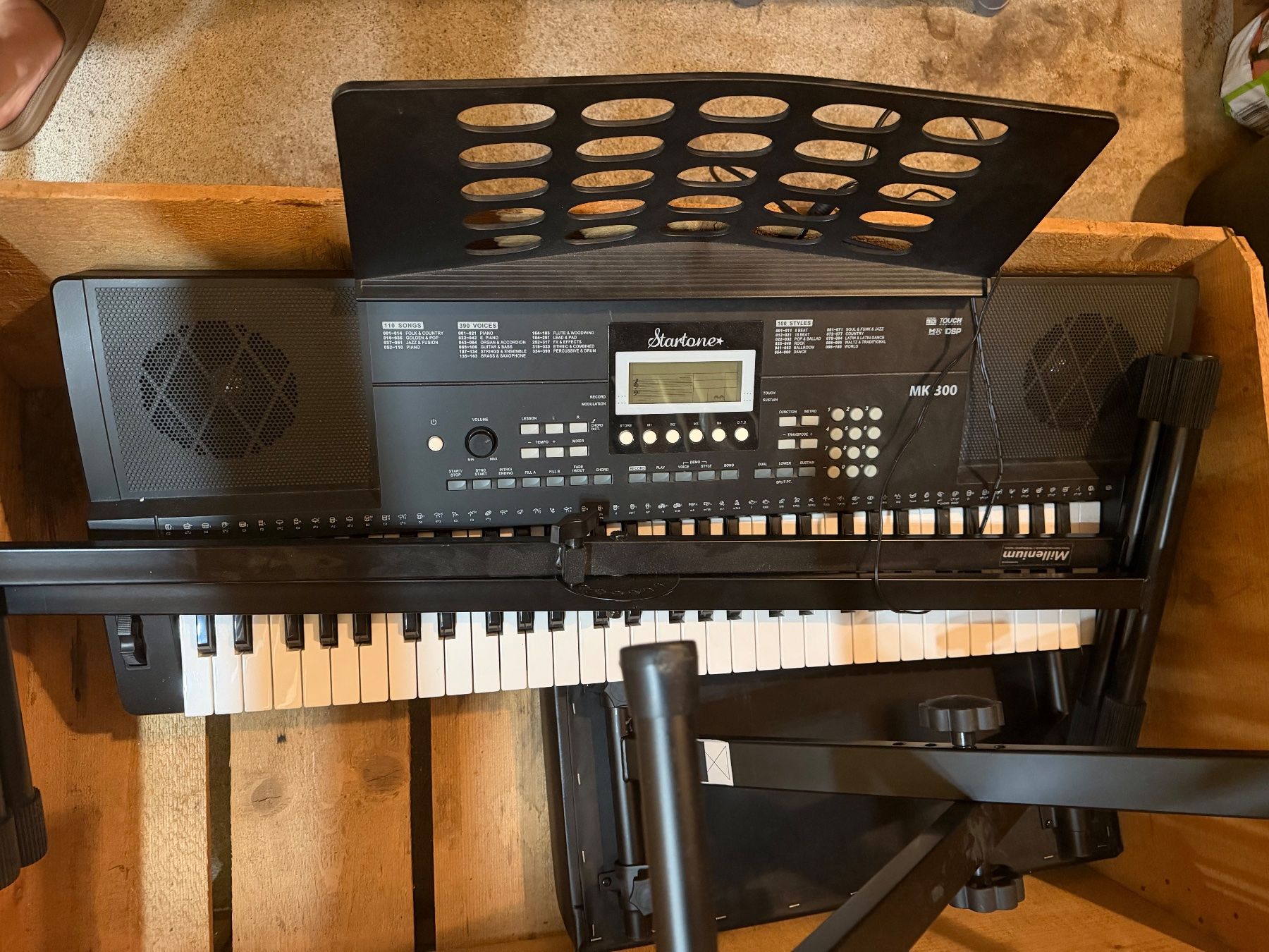 Musikinstrumente: Piano Startone MK-300 – Gebraucht aus Rudolfstetten von DaveHM98