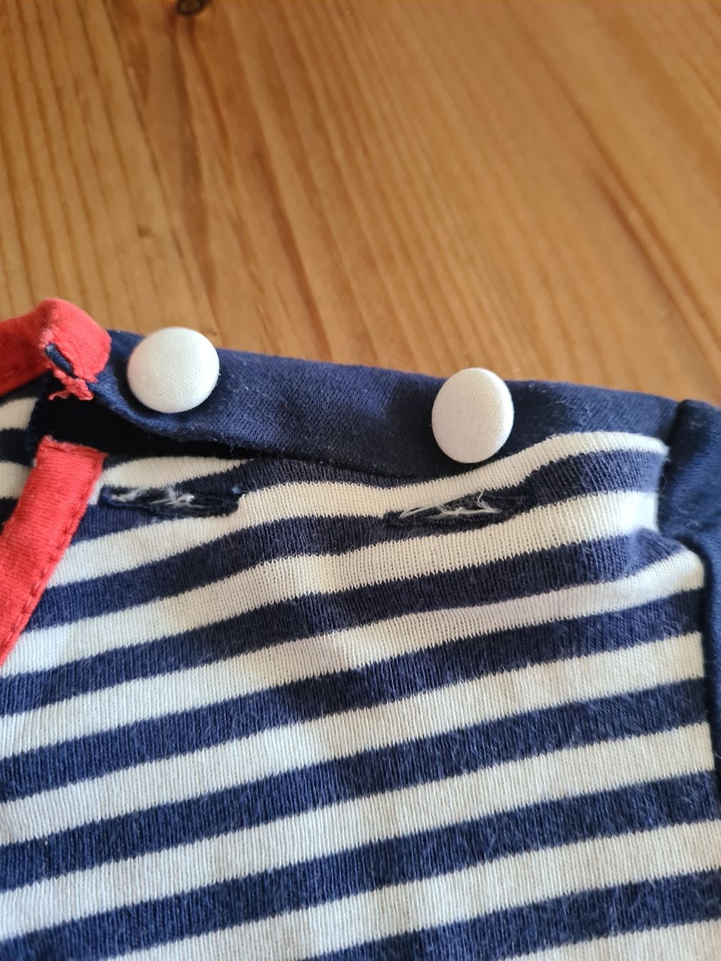 Camicie, T-shirt & Polo: T-Shirt Grösse 74/9m – Usato da Horw venduto da Mirii91 2