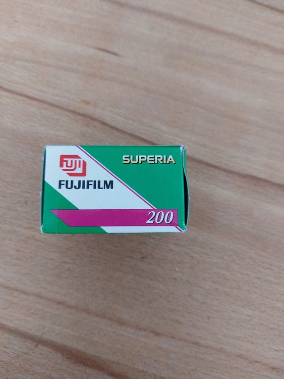 Fujifilm Superia X-Tra 400 35mm Film 36 Exp