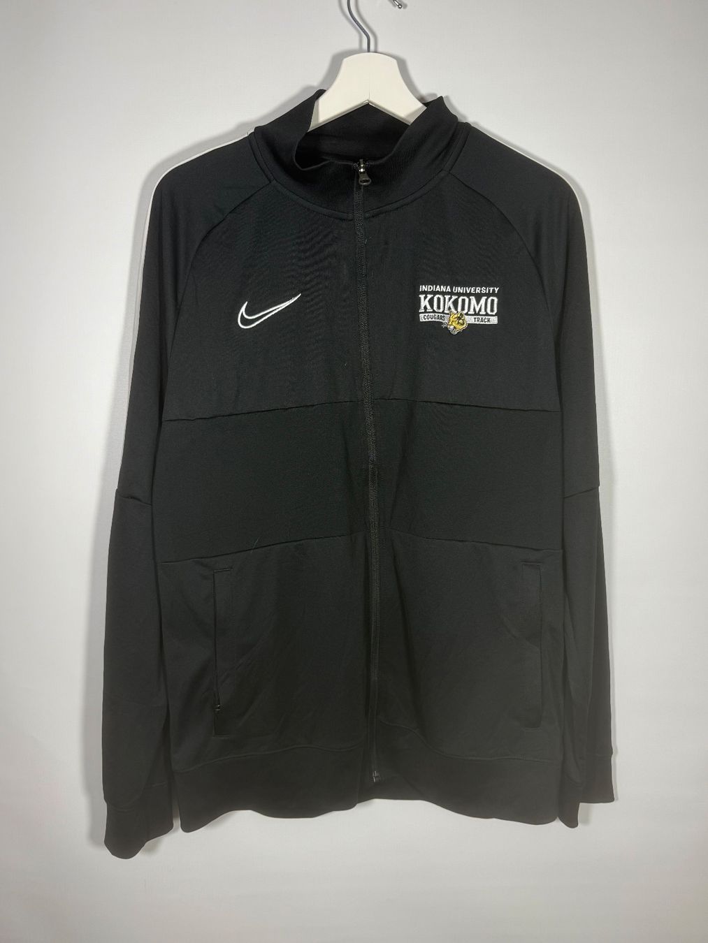Nike Maglioni & Felpe: Nike Trainingsjacke L – Usato da Mühledorf BE venduto da ericgrunder_12