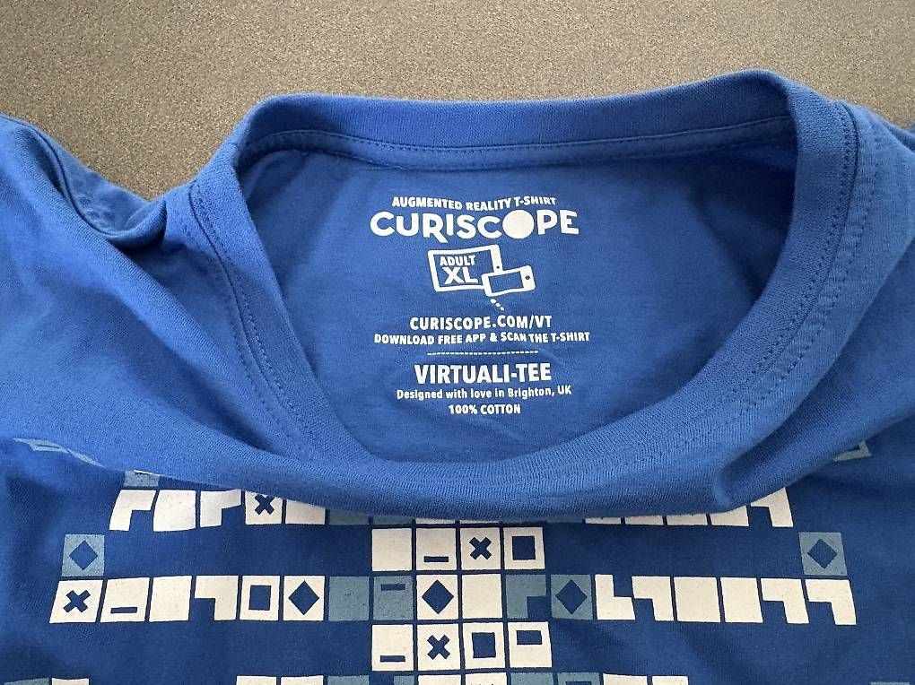 T-shirt: Augmented Reality T-Shirt von Curiscope, neu – Nuovo (secondo la descrizione) da Basel venduto da Summer.Day