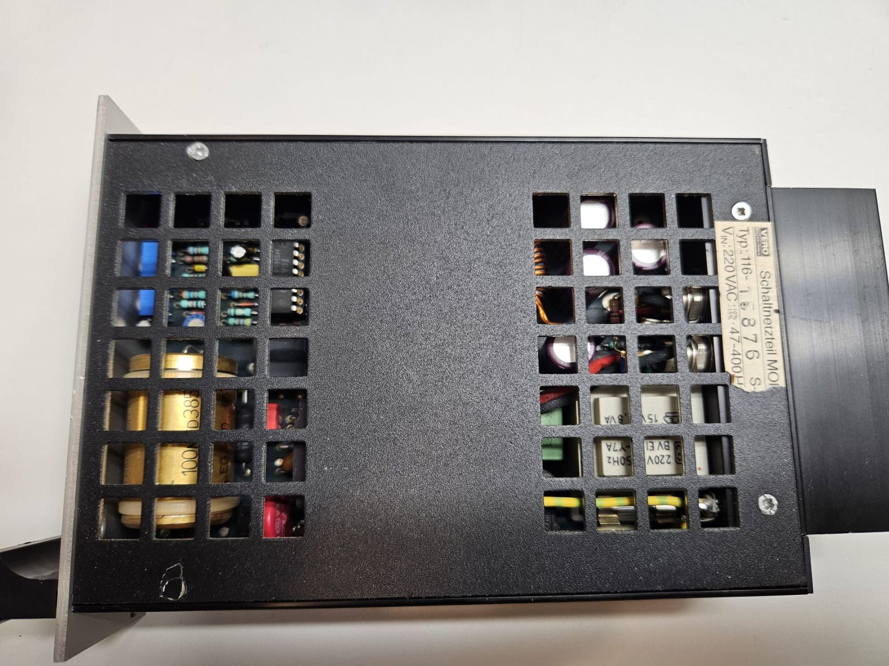 Componenti elettronici: Netzteil VERO PK50 5V 10A – Usato da Genestrerio venduto da GIDI02 4