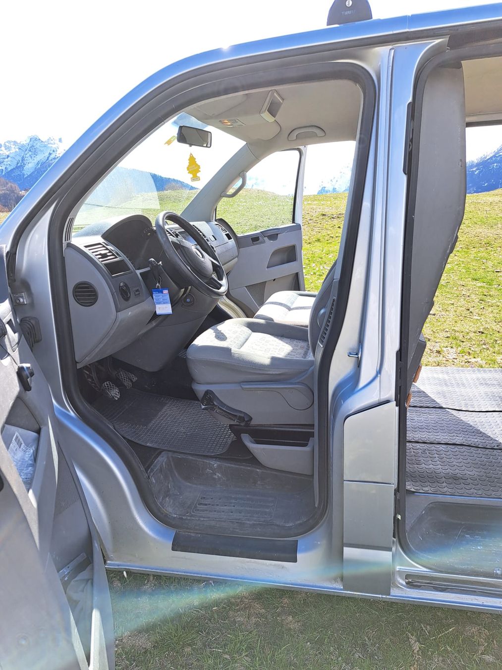 Veicoli commerciali: VW 2.5 TDI 4motion – Usato da Visp venduto da gstuder3 4