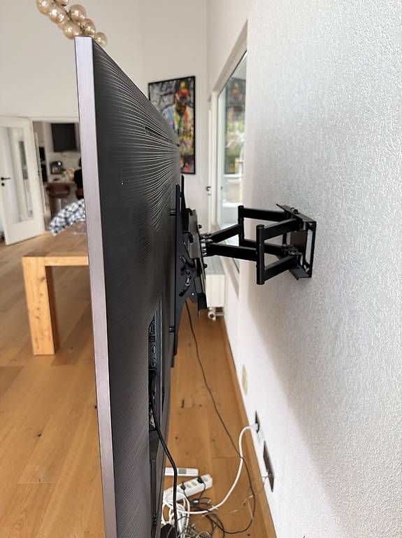 Fernseher: TV samsung QLED 75cm – Gebraucht aus Savagnier von ben_dx9b 2