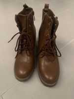 Stiefeletten gefüttert