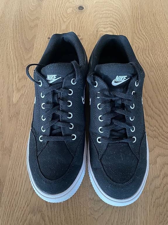 Herrenschuhe: Nike SB Sneaker – Gebraucht aus Wauwil von MirjamA