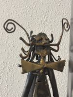 Metallskulptur Lafargue Figur mit Klavier Metall Kunst