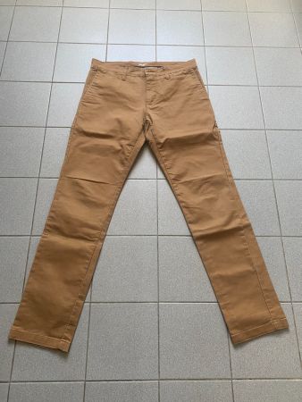Carhartt Chinohose / W32 x L32 / Kaki / Top Zustand!
