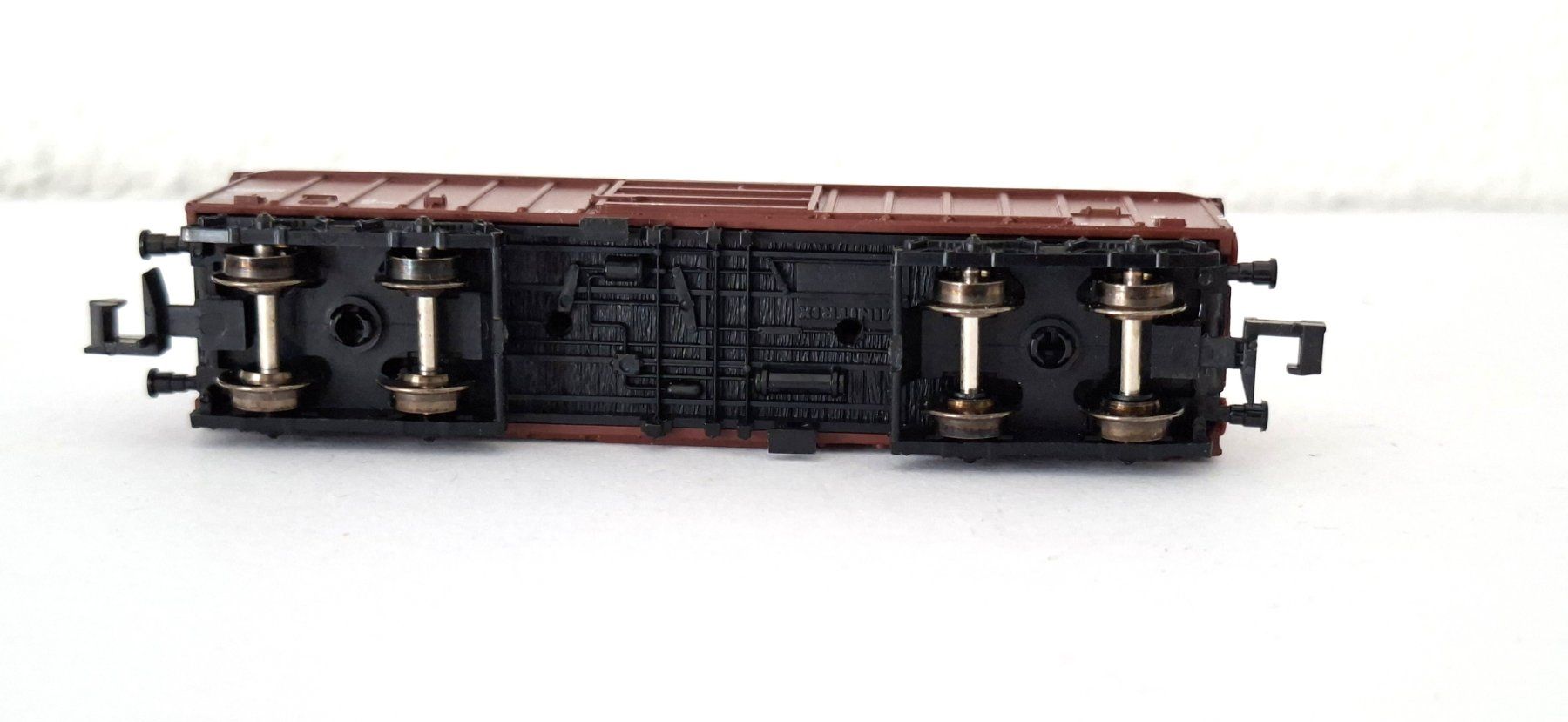 Trix Modelleisenbahnen: Minitrix DB Güterwagen – Gebraucht aus Biberist von Ntrains 4
