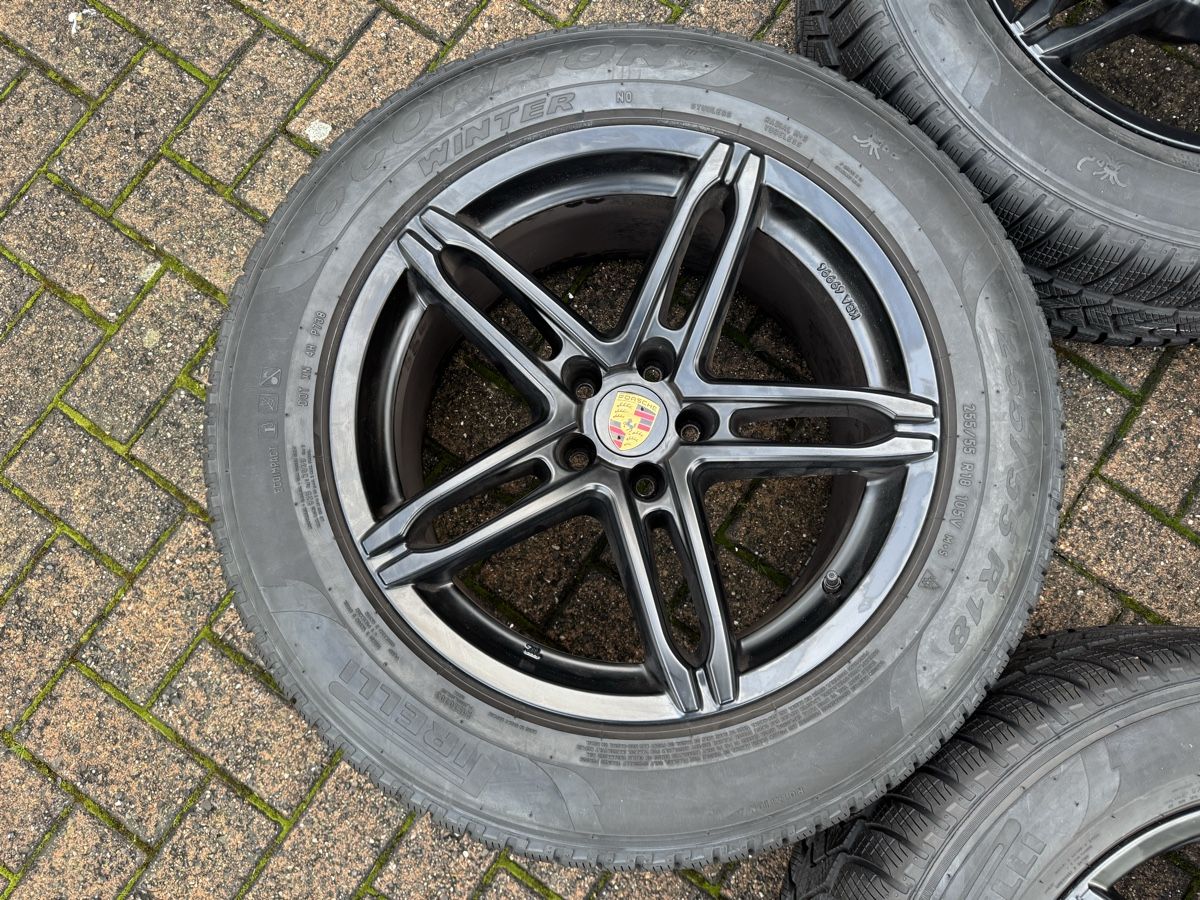 Pneumatici & Ruote complete: Felgen Komplett Winterräder Porsche Macan – Usato da Aristau venduto da 020214 5