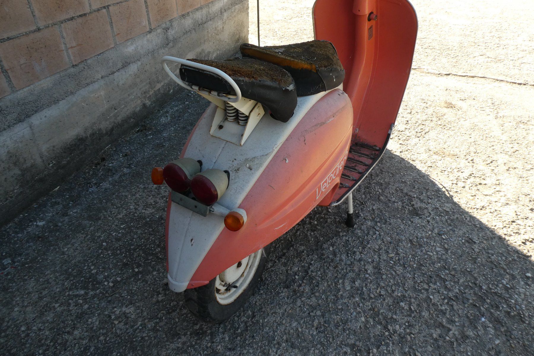 Alle Dekorationen: Moto vendu pour déco loft – Gebraucht aus Fontaines NE von monloisir 3