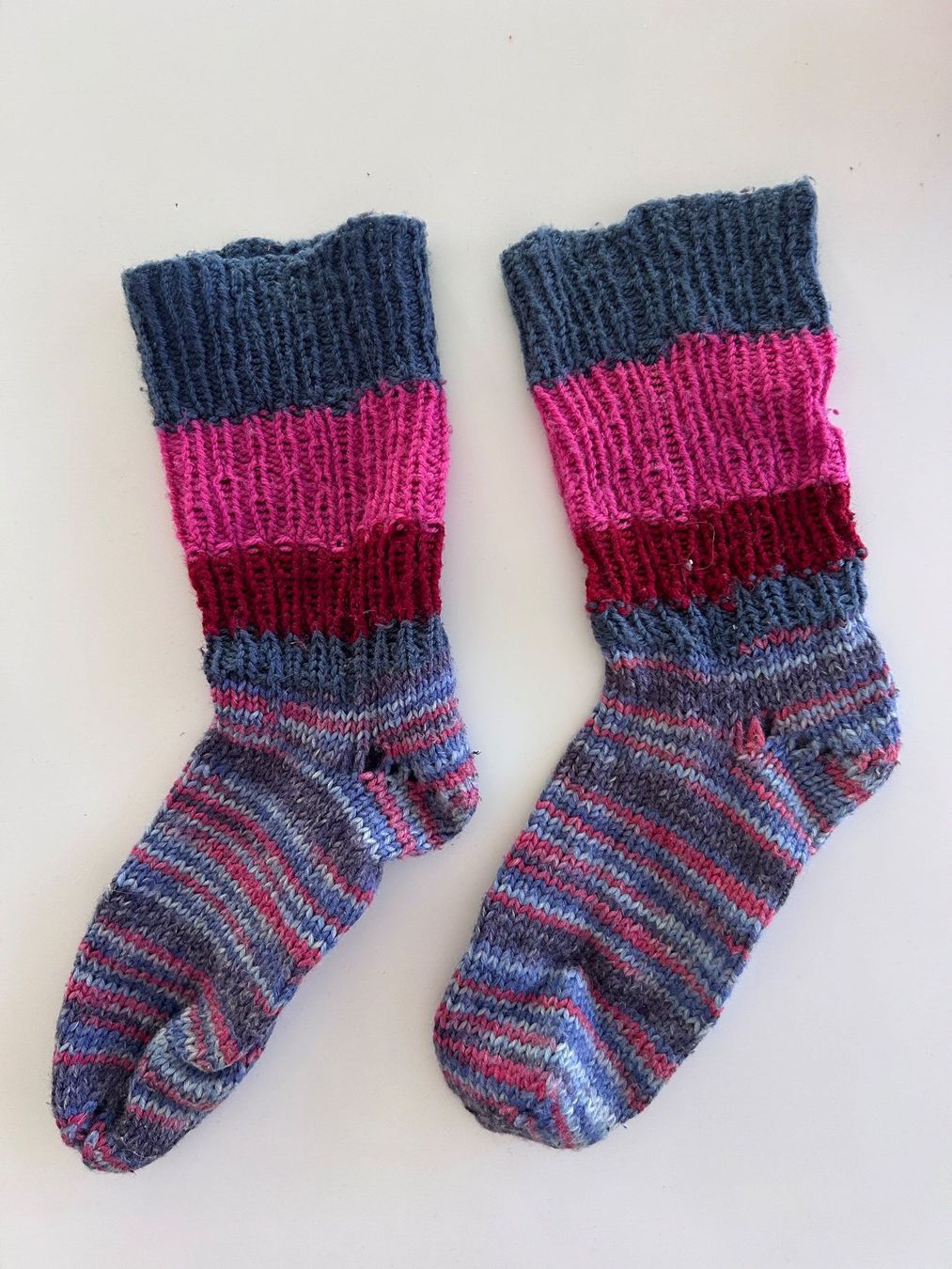 Chaussettes: Handmade Wool Socks – D'occasion à St. Gallen par look-twice