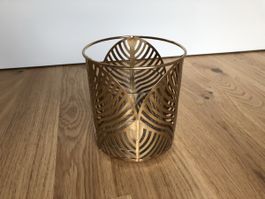 Westwing Goldener Kerzenhalter: wie neu. OVP 40 Fr.