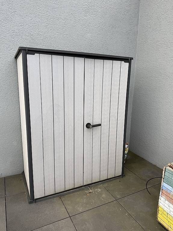 Gartenhäuser & Gewächshäuser: Garten-Geräte-Schrank – Gebraucht aus Schindellegi von wae_fhj7
