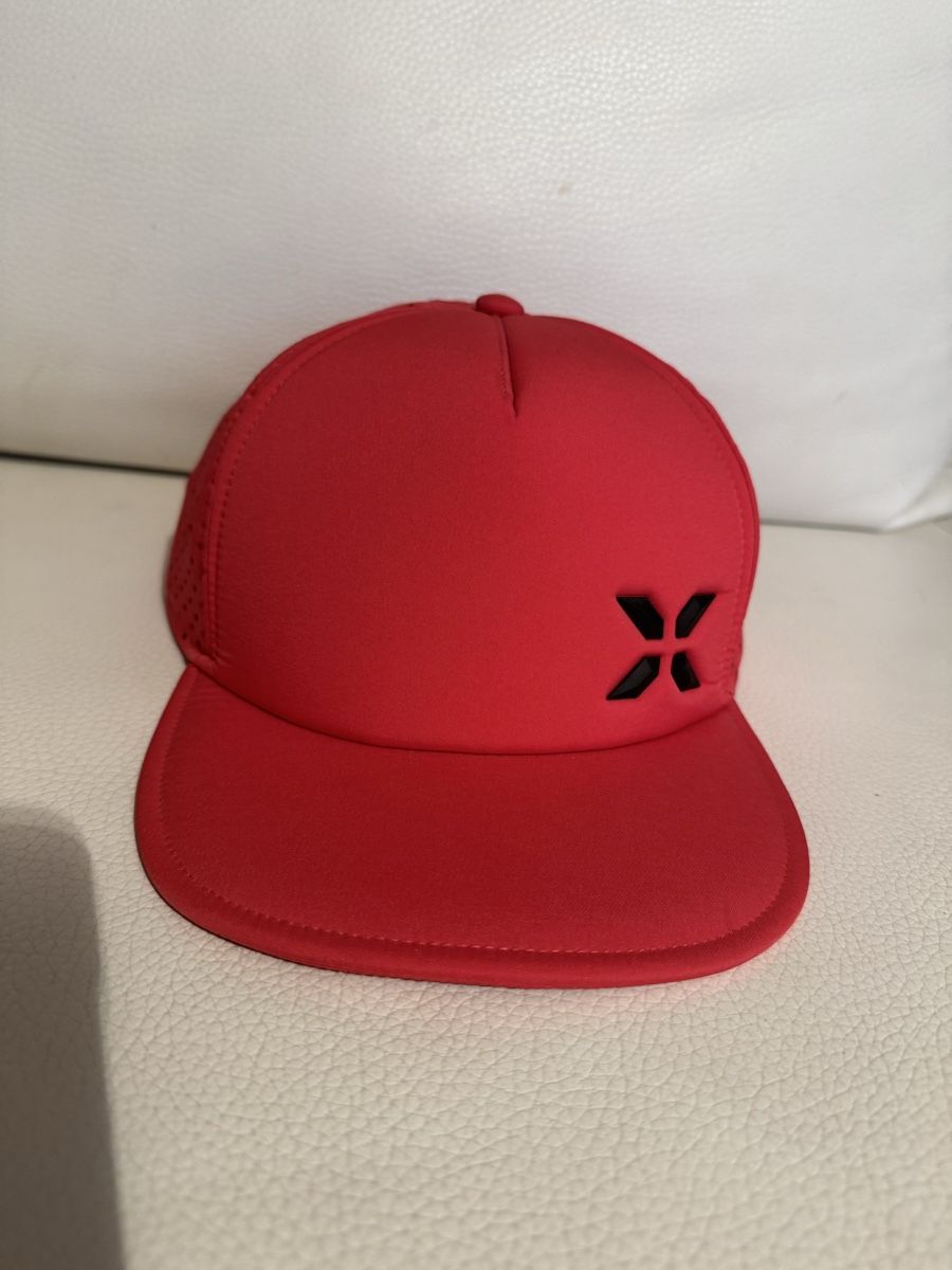 Copricapi, berretti & cappellini: Casquette unisexe neuve – Nuovo e nell'imballaggio originale da Neuchâtel venduto da yul_rg8p 3