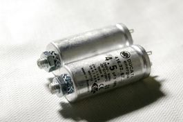 2x Kondensator für Wickelmotor REVOX B77, neu