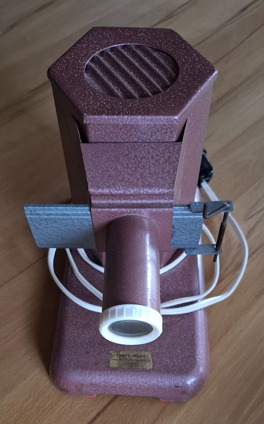 Home Cinema: Laterna Magica – Usato da Marbach SG venduto da Mmyway 1