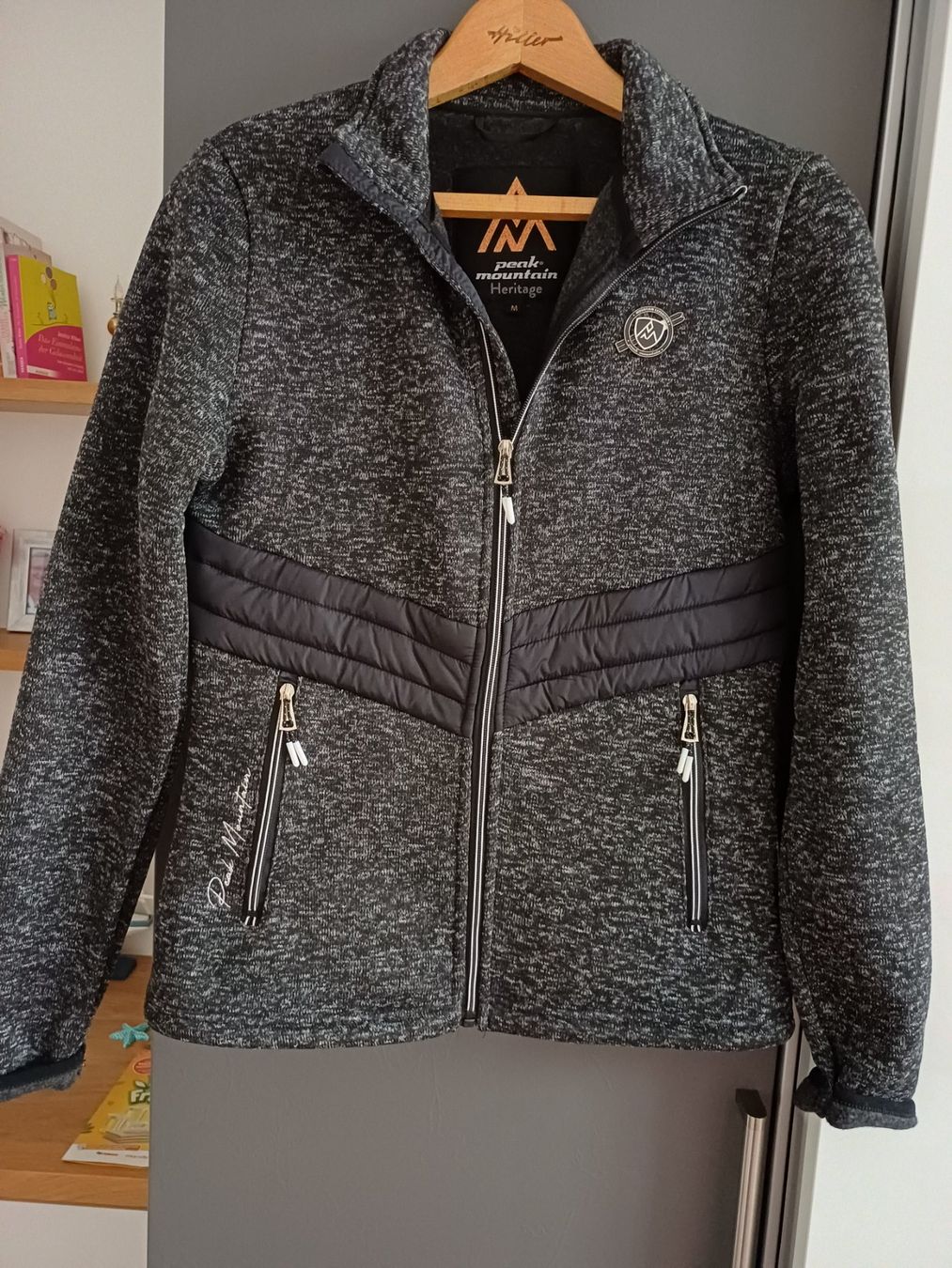 Peak Performance Giacche: Peak Mountain Strickfleece Jacke Grau, Gr. M, Neu! – Nuovo (secondo la descrizione) da Eschenbach SG venduto da som_np95