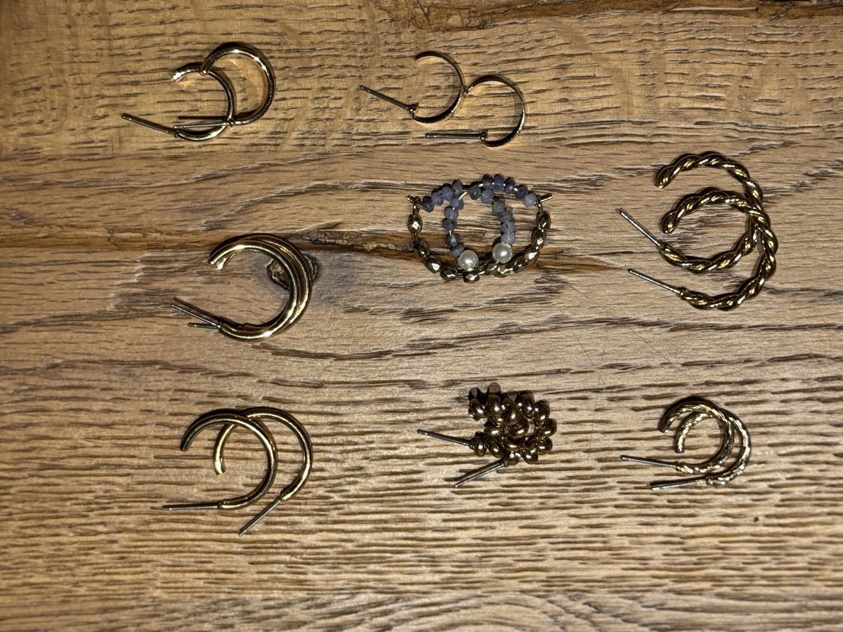 Ohrringe & -stecker: 8 Ohrringe 🔥 – Gebraucht aus Bauma von Michelle.05