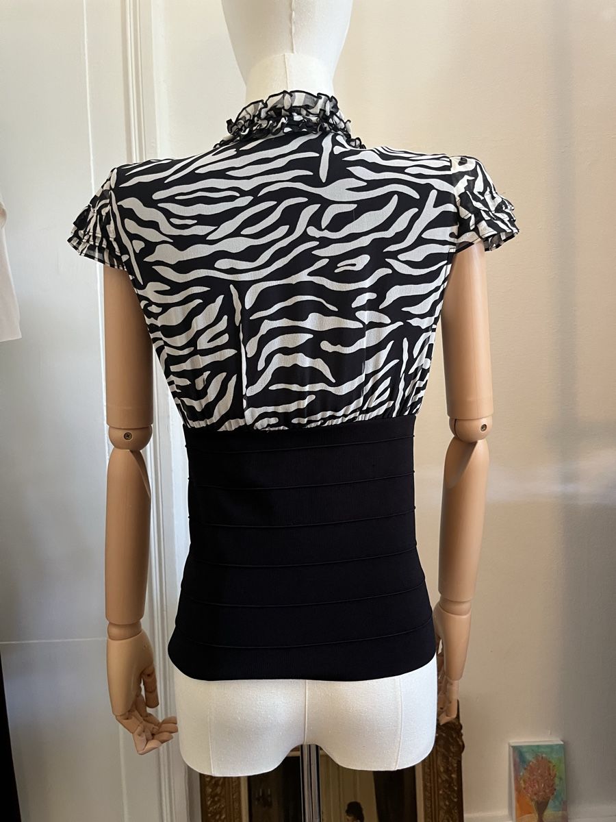 Camicette: Zebra Print Blouse With Black Ruched Front Size S – Usato da Zürich venduto da Melina.A 4
