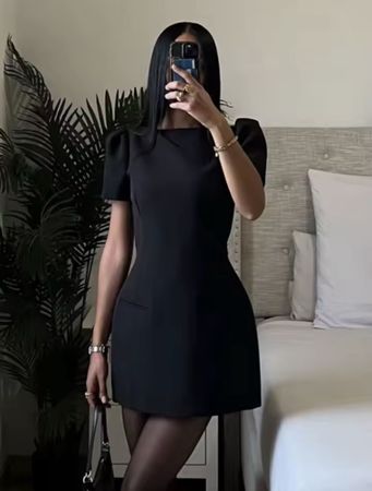 Elegantes Schwarzes Kleid, Gr. L