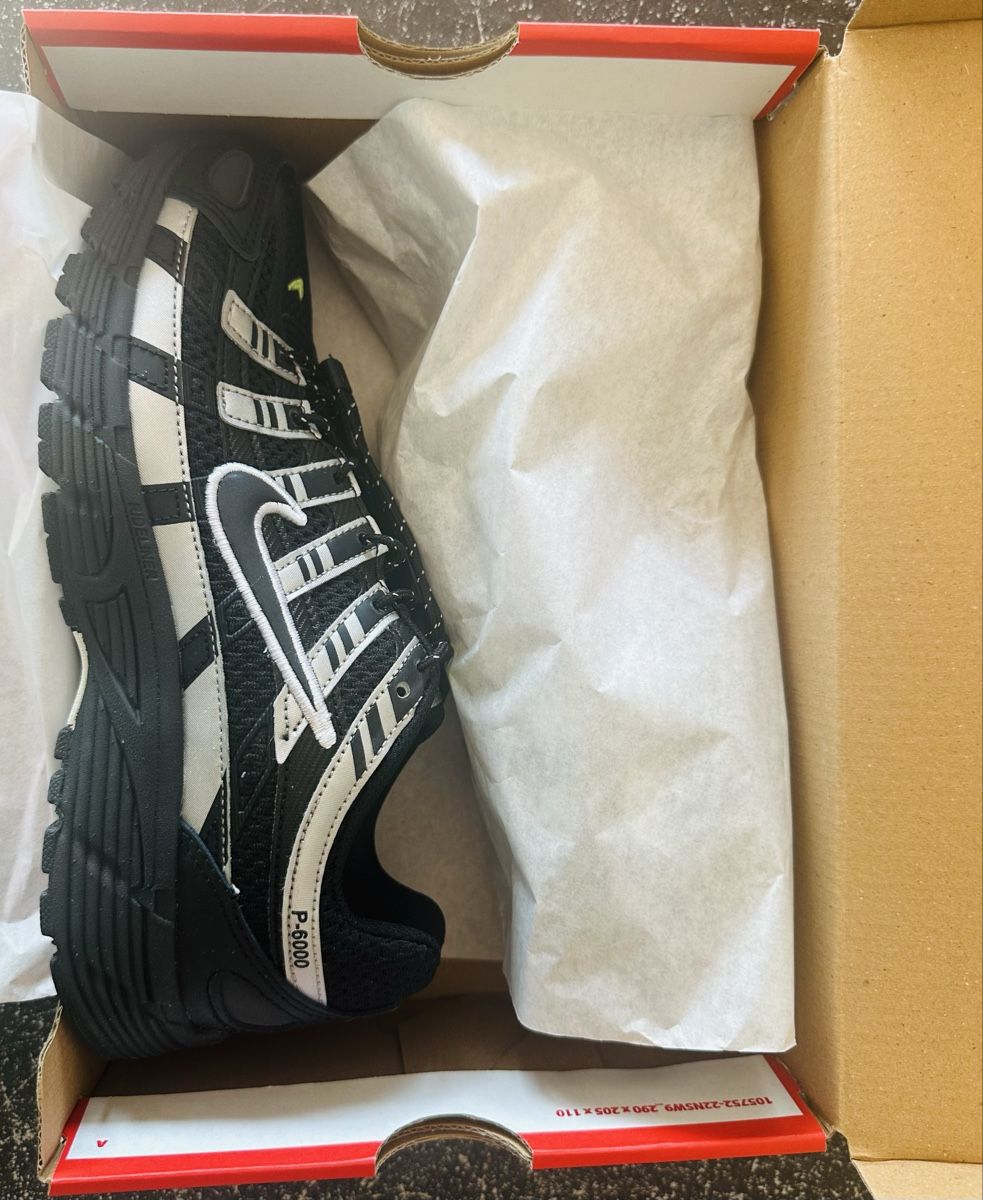 Nike Scarpe da uomo: Nike P-6000 Noir/argenté – Nuovo e nell'imballaggio originale da Biel/Bienne venduto da Akwawini 4