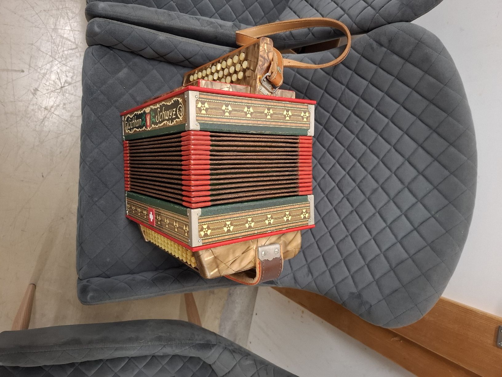 Eichhorn Musikinstrumente: Eichhorn orgeli – Gebraucht aus Villeneuve von BibiVintage 3