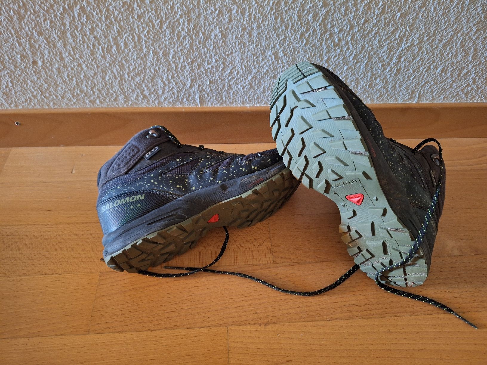 Salomon Chaussures hommes: Salomon Wanderschuhe waterproof in Gr. 38 – D'occasion à Oberrieden par smarties949 1