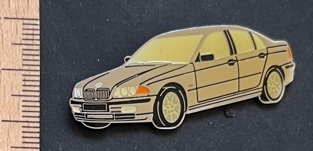 BMW Plaquettes & Badges: BMW Limousine / Pin – D'occasion à Ostermundigen par DaxKarten-75
