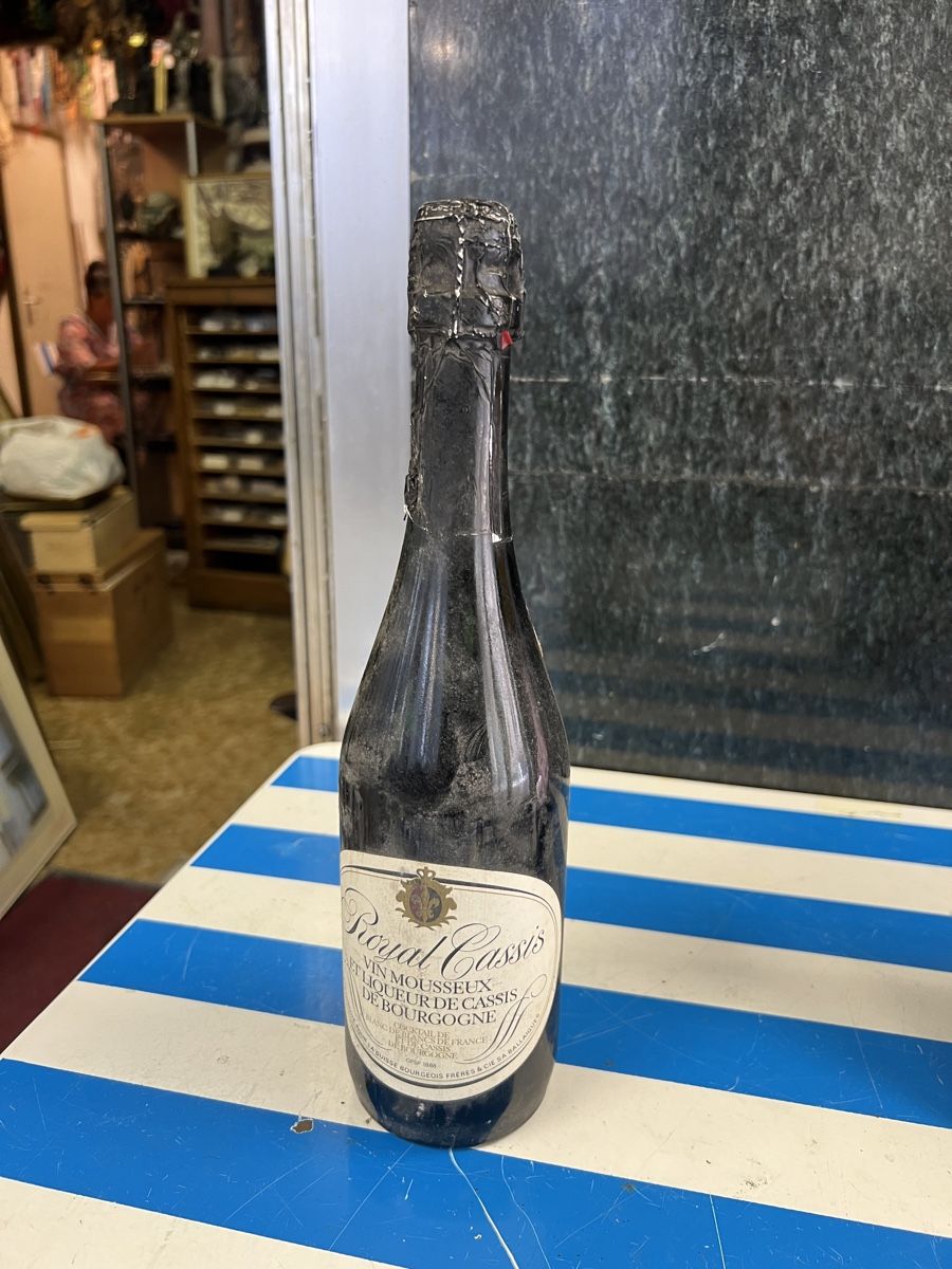 Bevande alcoliche: ROYAL CASSIS BOURGOGNE  – Nuovo e nell'imballaggio originale da Genève venduto da Leboucheoreilles