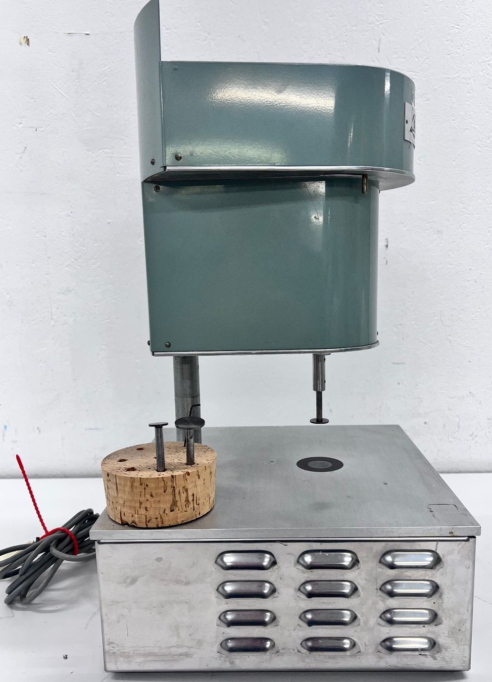 Accessori da laboratorio: ICI Cone & Plate Viscometer – Usato da Niederdorf venduto da LeptonAG_Labor 2