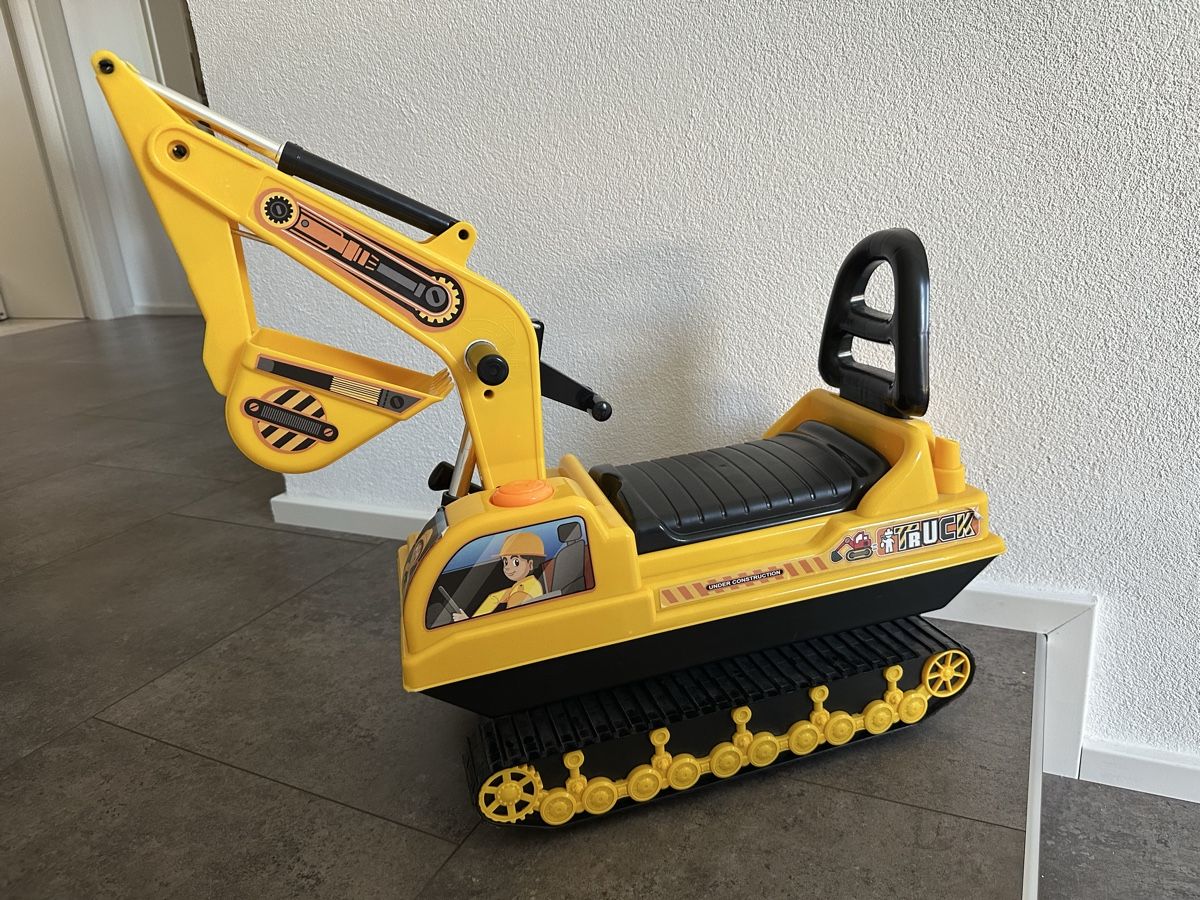 Fahrzeuge für Kinder: Bagger  – Neu (gemäss Beschreibung) aus Stetten SH von mp_11