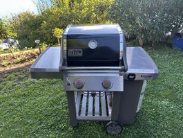 Weber Genesis II E-210 Gasgrill guter Zustand Gasflasche