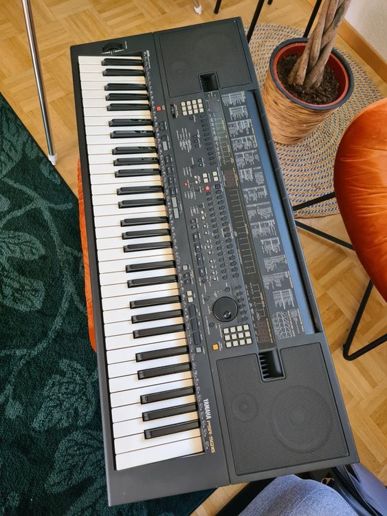 Midi Keyboard YAMAHA PSRSQ16 Kaufen auf Ricardo