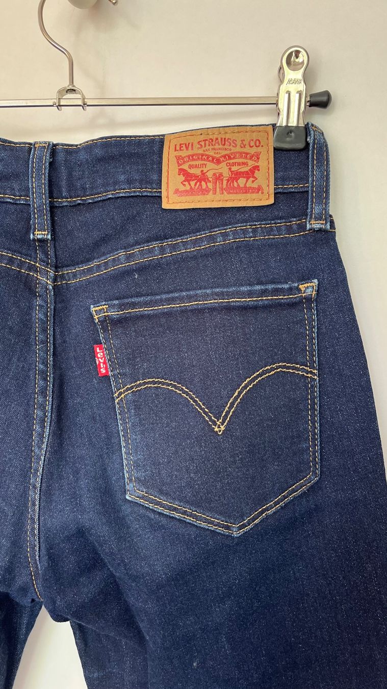 Levi's Jeans: Levi's Skinny Jeans 711 – Usato da Küsnacht ZH venduto da Floor1an 3