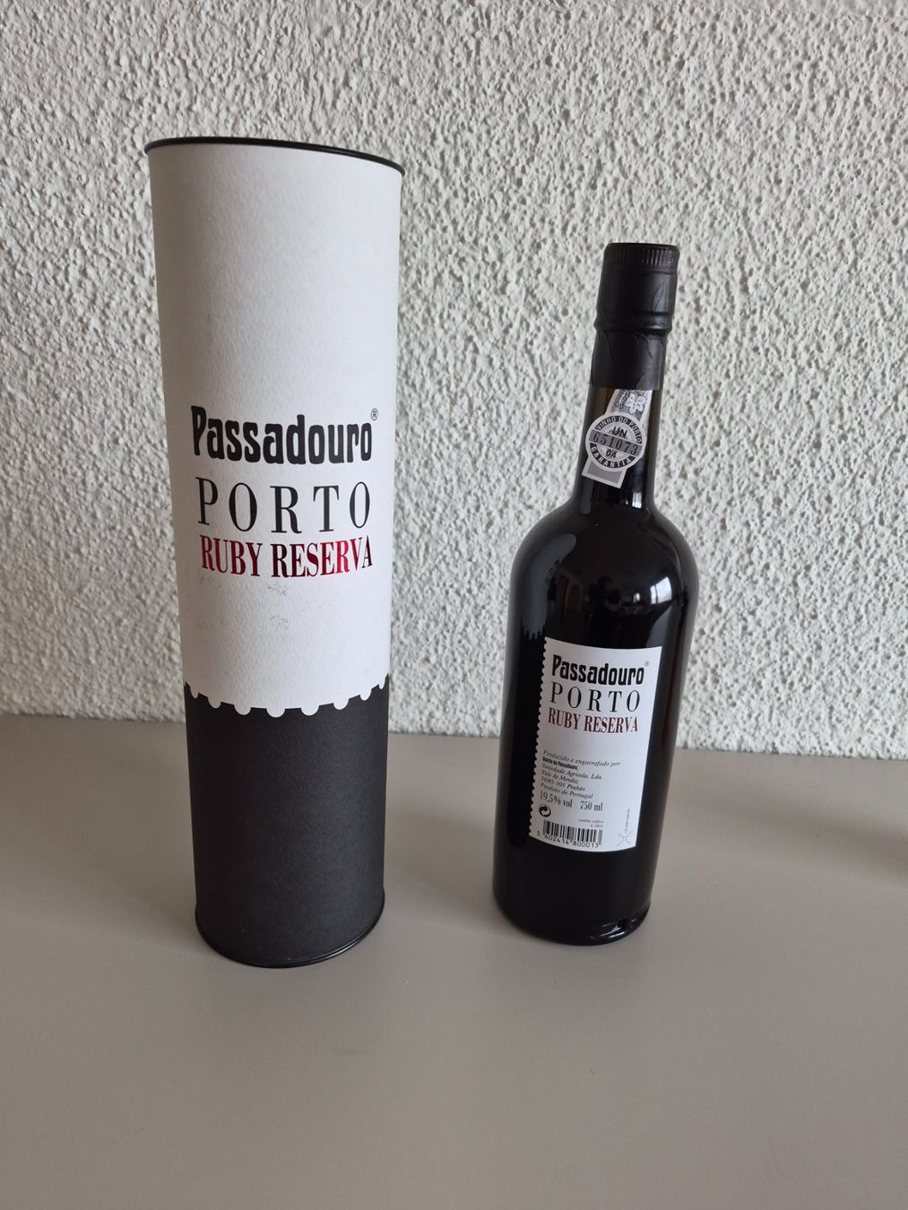 Bevande alcoliche: Portwein – Usato da Ennetbürgen venduto da thb_b66b