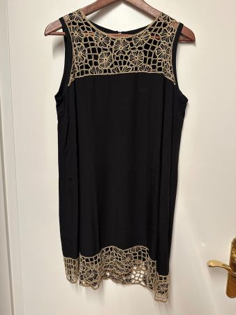 Sommerkleid mit Spitzenoptik