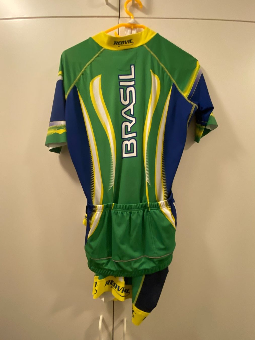 Leibchen & Hosen: Rad Trikot Brasilien – Gebraucht aus Birsfelden von edw_2mjn 1