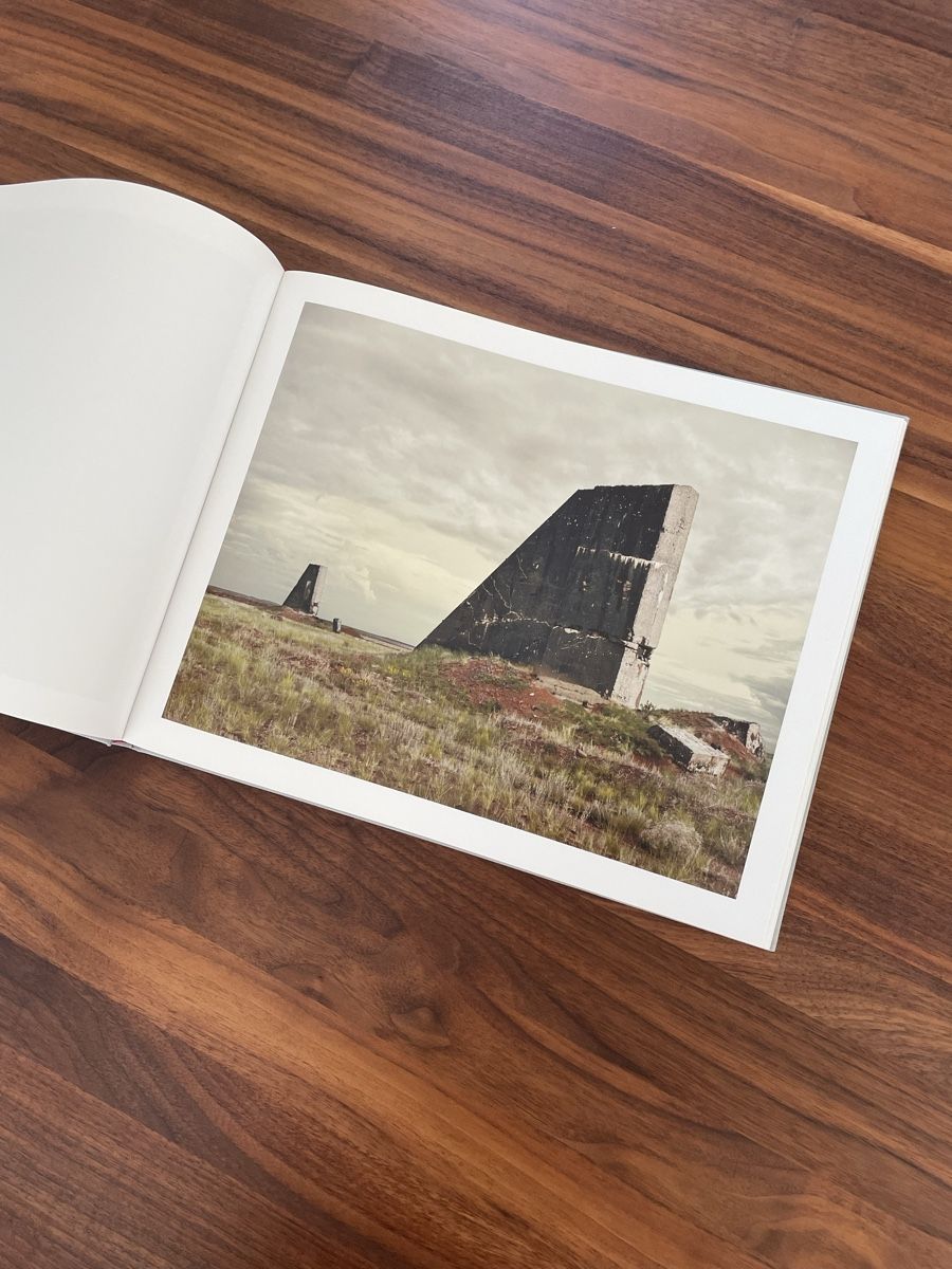 Bücher: Fotobuch: DUST - by Nadav Kander – Neu (gemäss Beschreibung) aus Luzern von PeterDerPanter 1