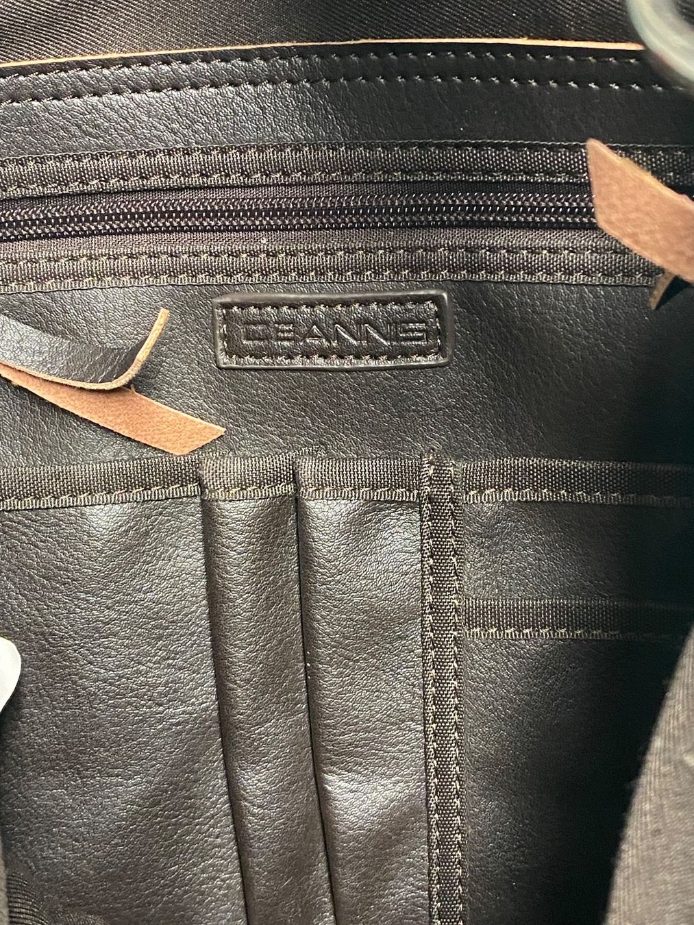 Taschen für Damen: Tasche braun Ceannis (Sweden) – Gebraucht aus Biel-Benken BL von PANORMUS 1