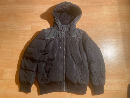 Stylische Garcia Winterjacke Gr.140/146 schwarz, top Zustand