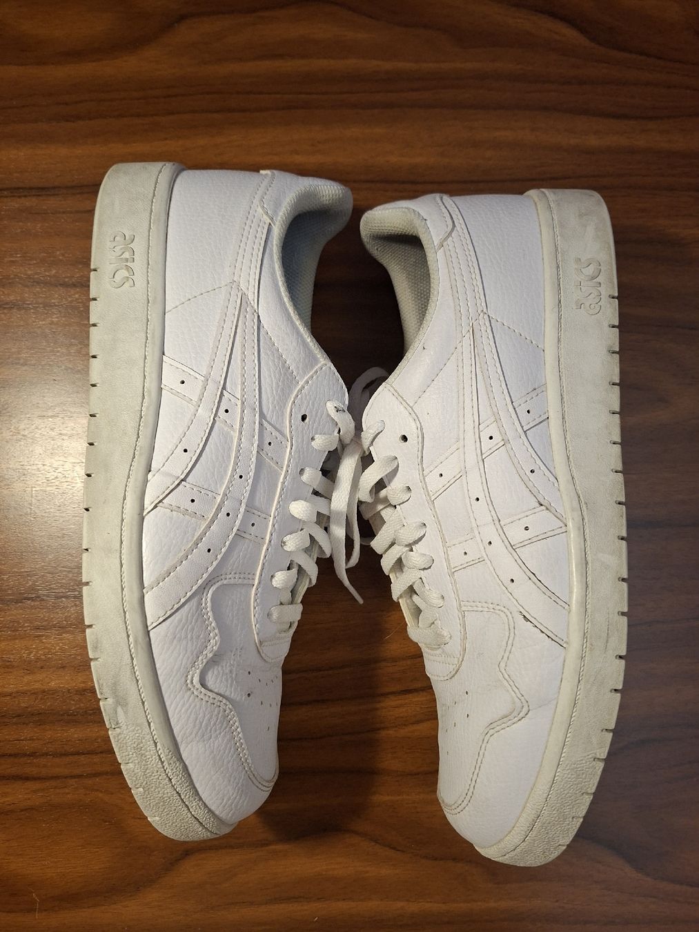Asics Scarpe da uomo: Asics Sneaker weiss Grösse 44 – Usato da Wiesendangen venduto da laedi07 2