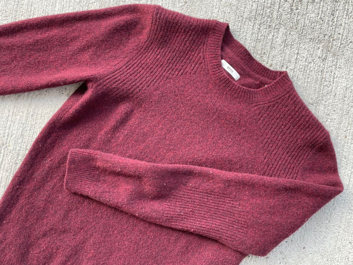 Brax Pullover & Sweatshirts: Brax Pullover, Wolle bordeaux,  Gr. 48 (M) – Gebraucht aus Winterthur von Tabalugi 2